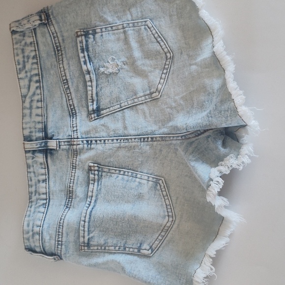 Altar'd State Light Blue Jean Shorts - Picture 4 of 4